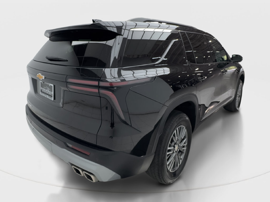 Used 2025 Chevrolet Traverse LT AWD/4WD image 8