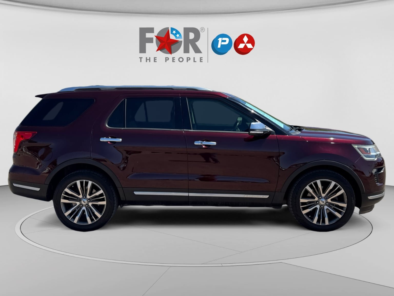 Used 2018 Ford Explorer Platinum AWD/4WD image 6