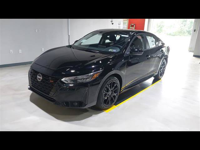 Used 2025 Nissan Sentra SR w/ Midnight Edition FWD image 18