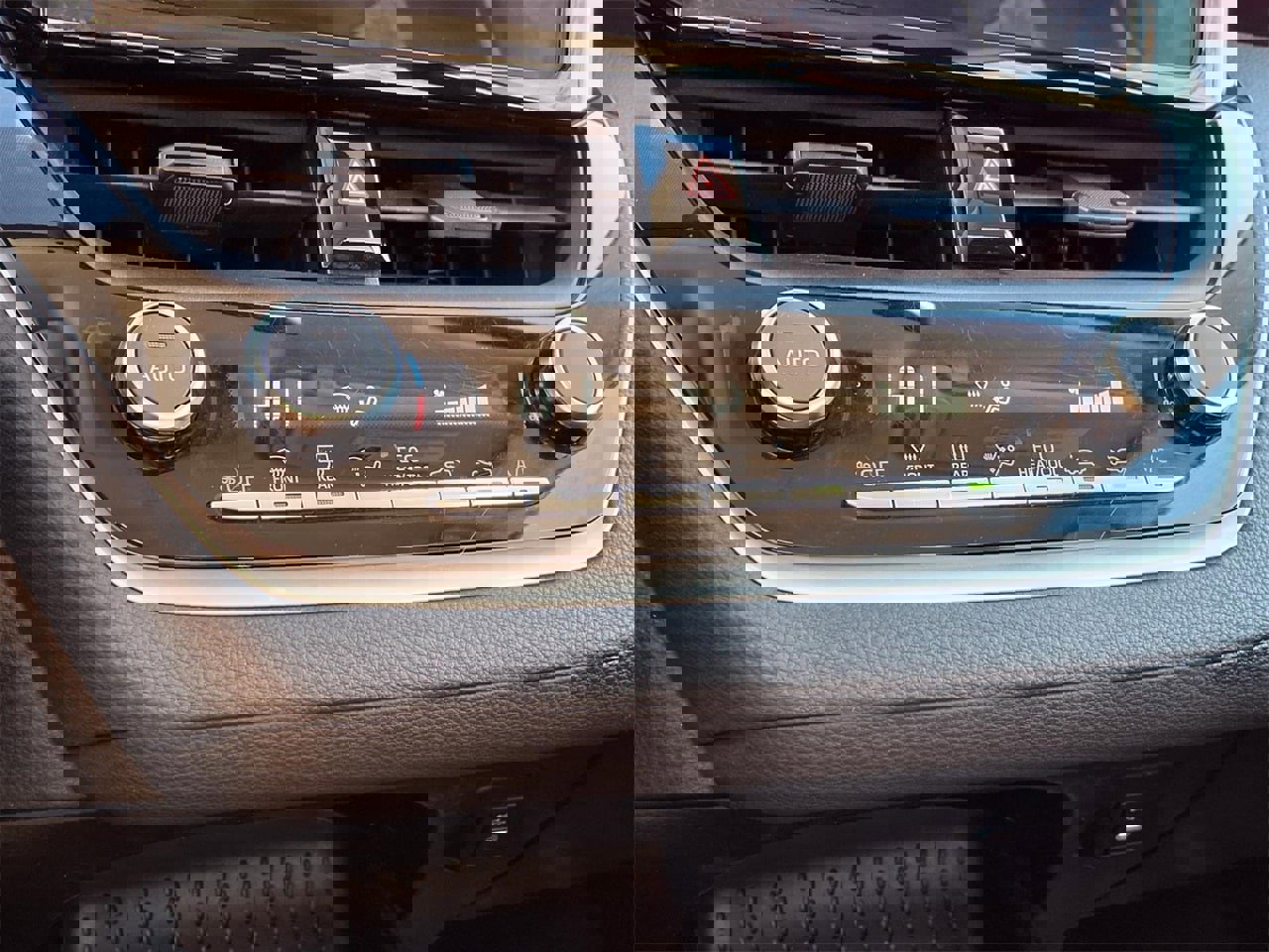 Used 2024 Toyota Corolla LE image 24