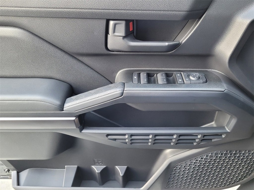 New 2025 Toyota 4Runner SR5 image 25