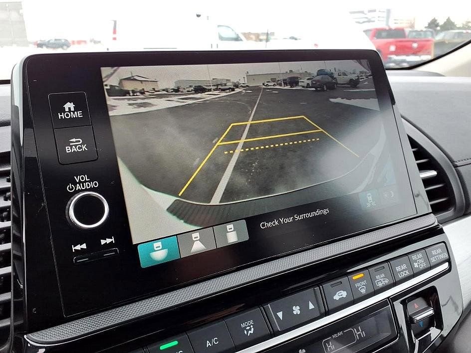 Used 2025 Honda Odyssey EX-L image 32
