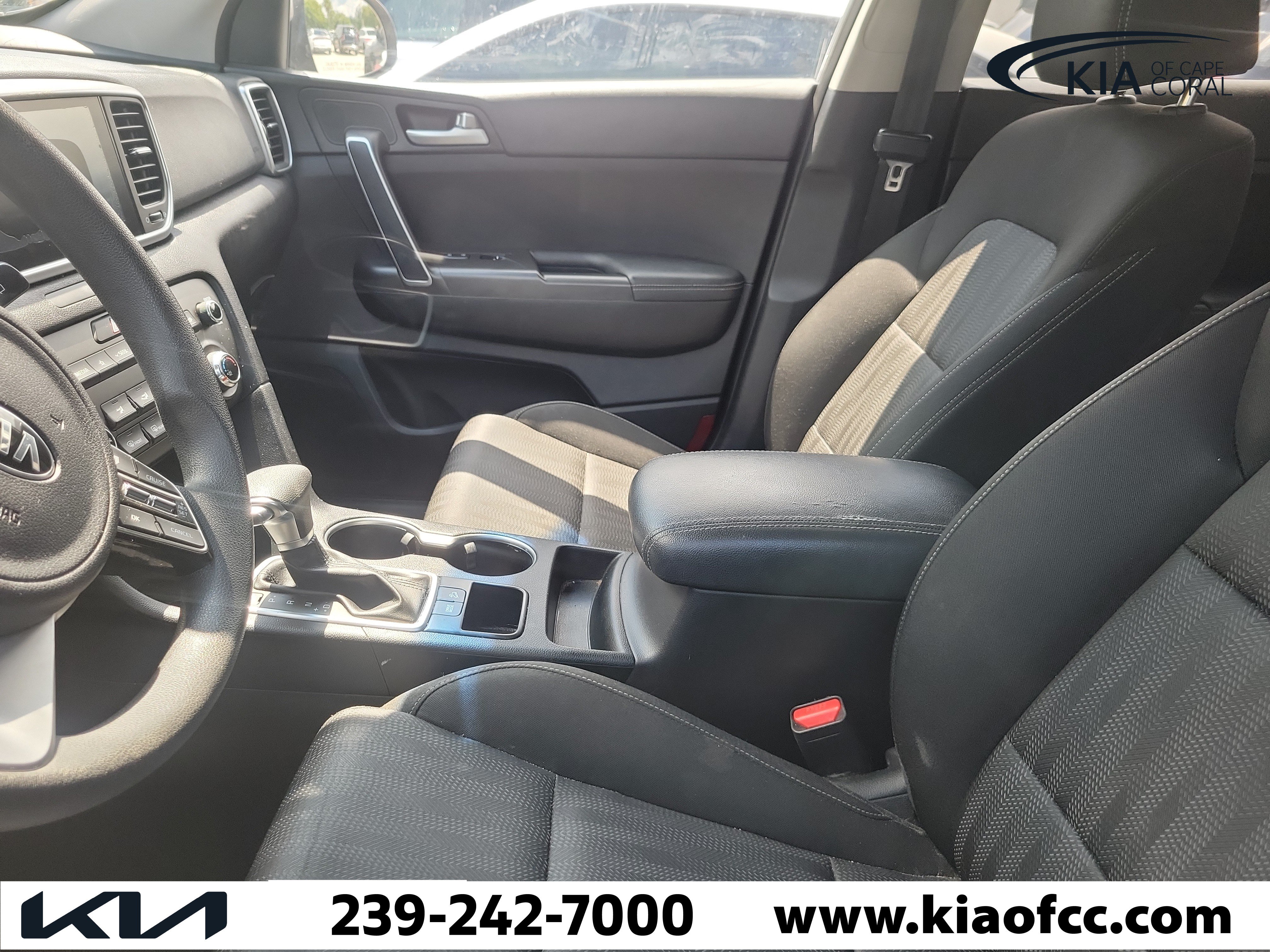 Used 2020 Kia Sportage LX FWD image 9