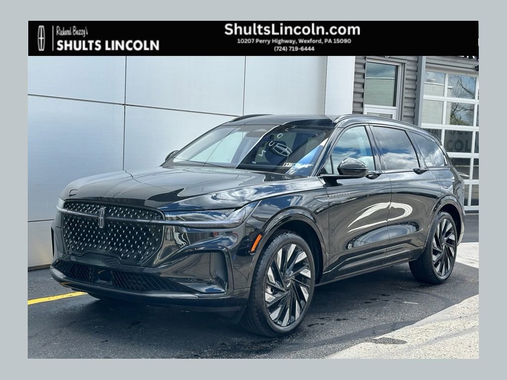 New 2026 Lincoln Nautilus Reserve w/ Jet Appearance Package