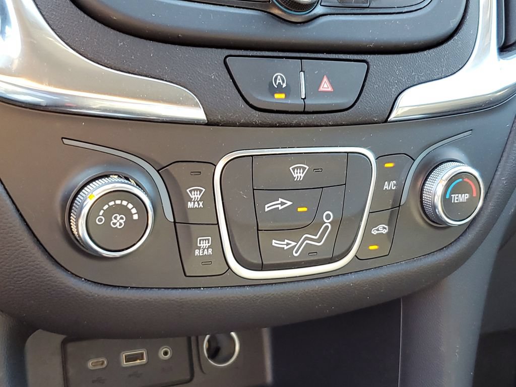 Used 2024 Chevrolet Equinox LT w/ LPO, Floor Liner Package AWD/4WD image 25