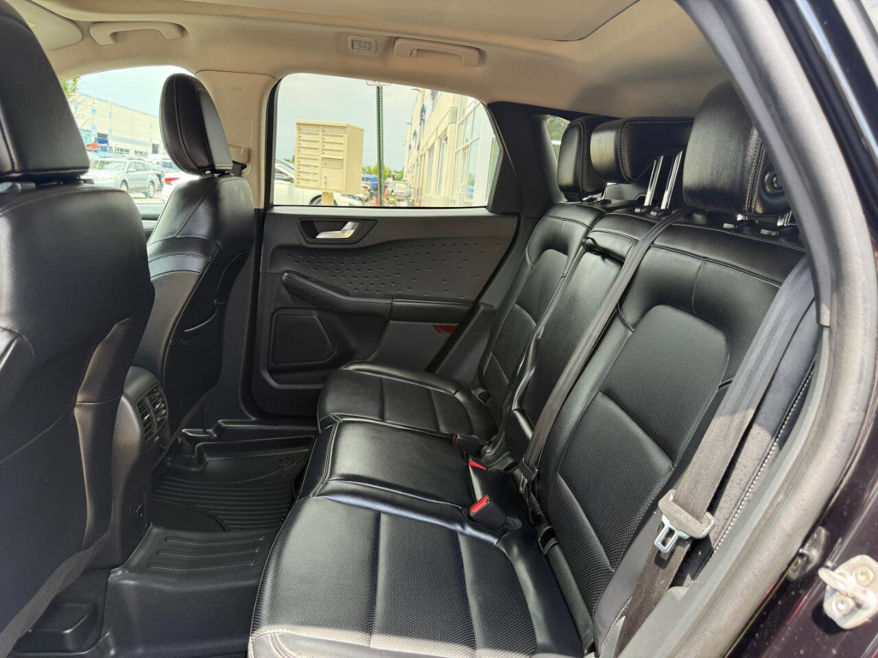 Used 2020 Ford Escape SEL image 27