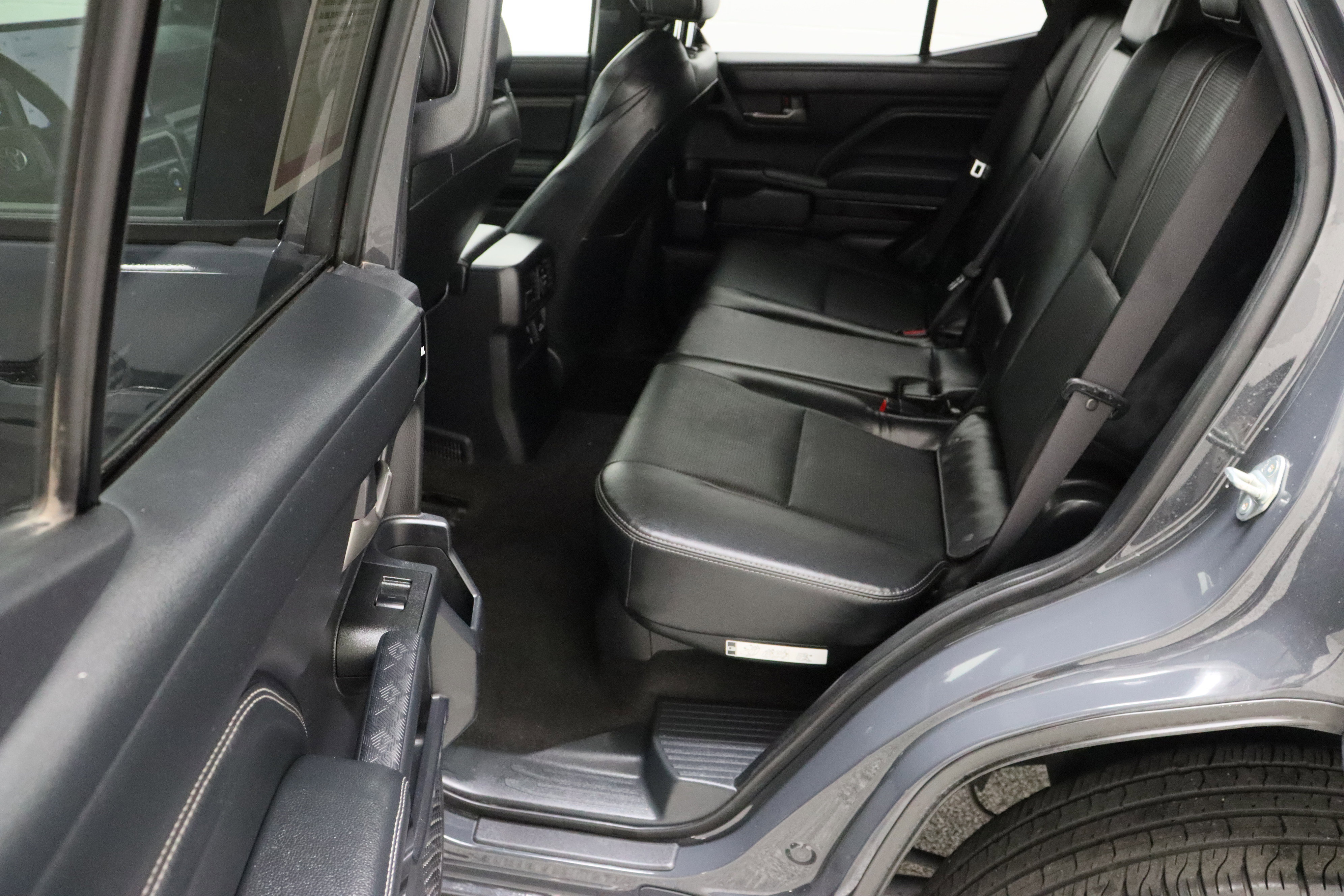 Certified 2025 Toyota 4Runner Limited image 31