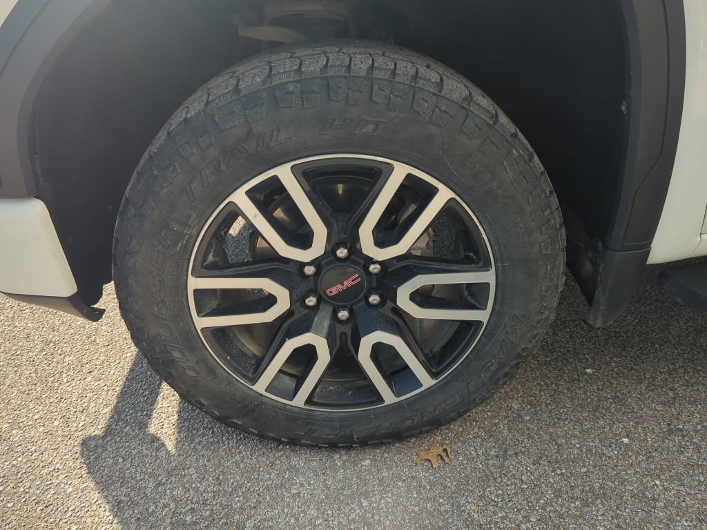 Used 2021 GMC Sierra 1500 AT4 w/ AT4 Value Package image 11