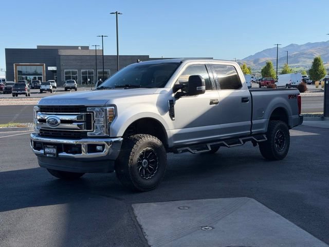 Used 2019 Ford F250 XLT w/ XLT Value Package AWD/4WD image 6