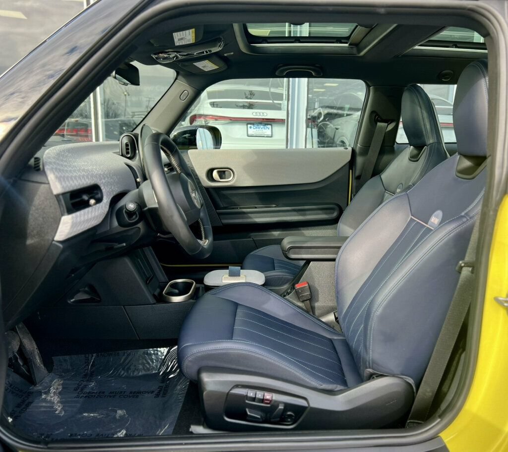 Used 2025 MINI Cooper S FWD image 15