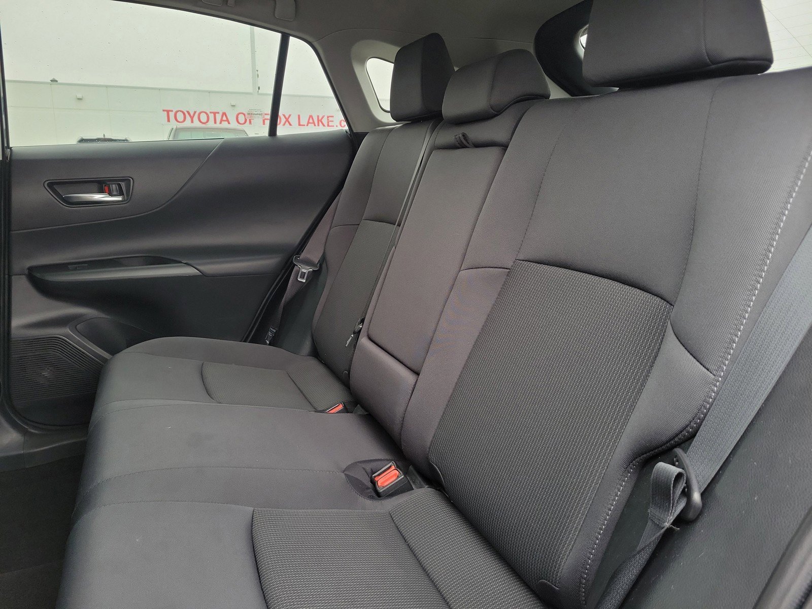 Used 2024 Toyota Venza LE AWD/4WD image 9