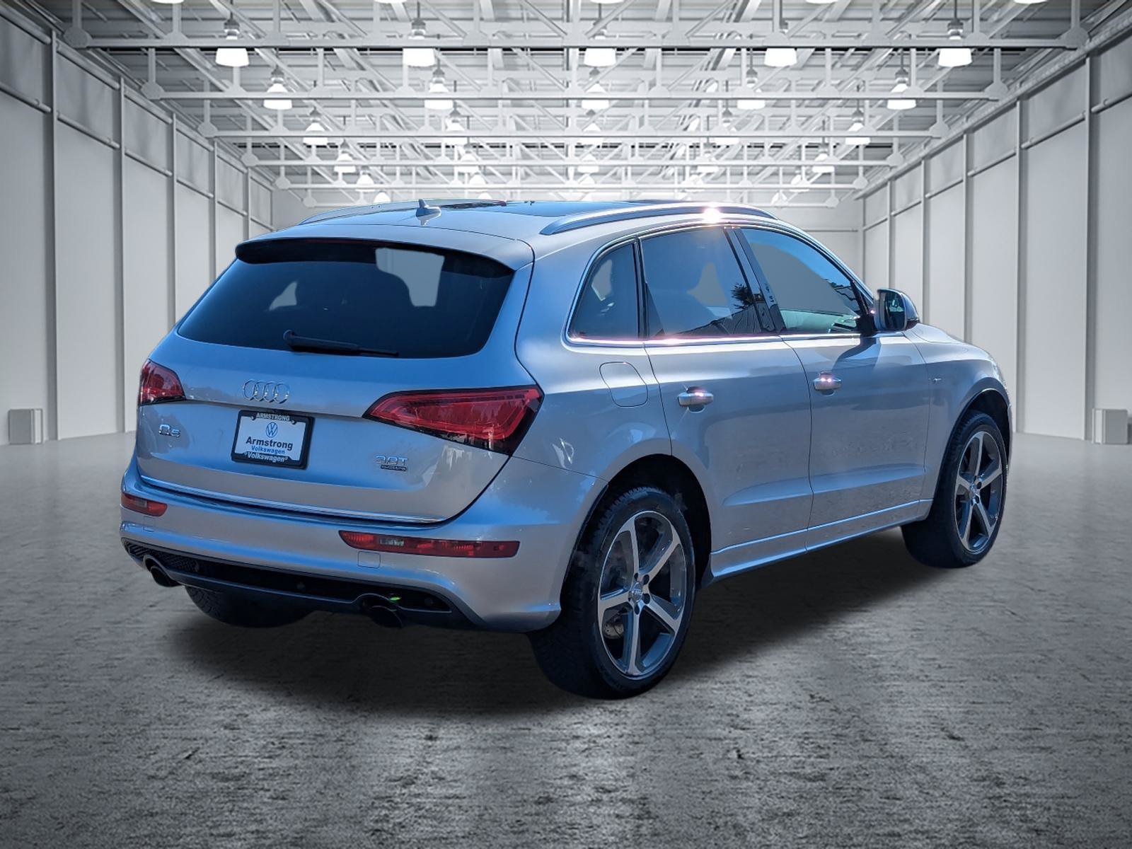 Used 2016 Audi Q5 3.0T Premium Plus w/ Technology Package AWD/4WD image 5