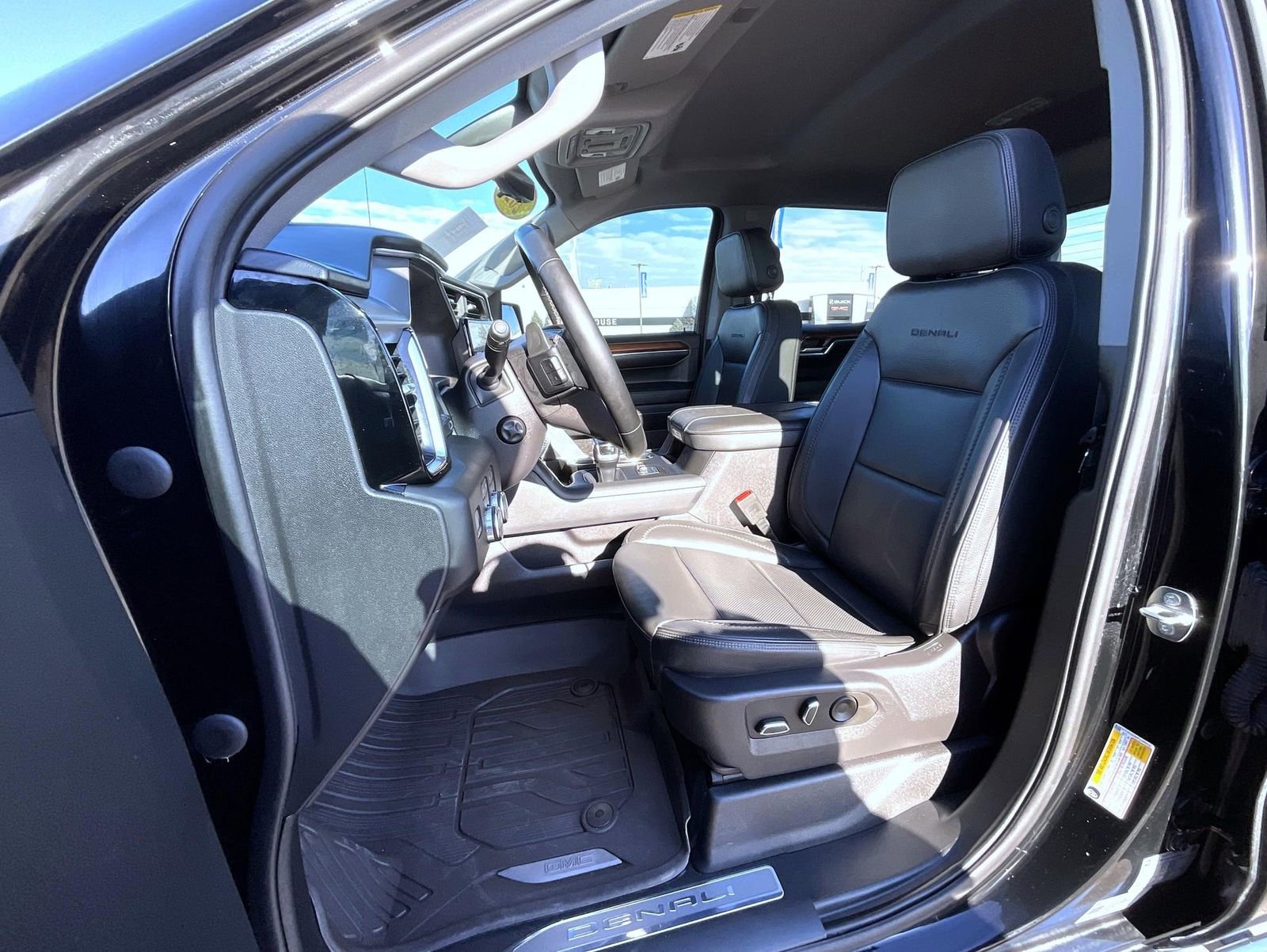 Certified 2023 GMC Sierra 1500 Denali w/ Technology Package image 10