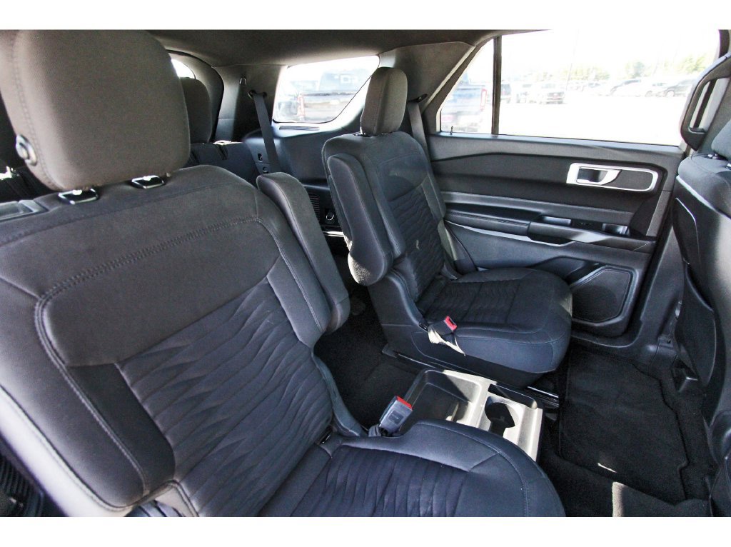 Used 2020 Ford Explorer XLT RWD image 15