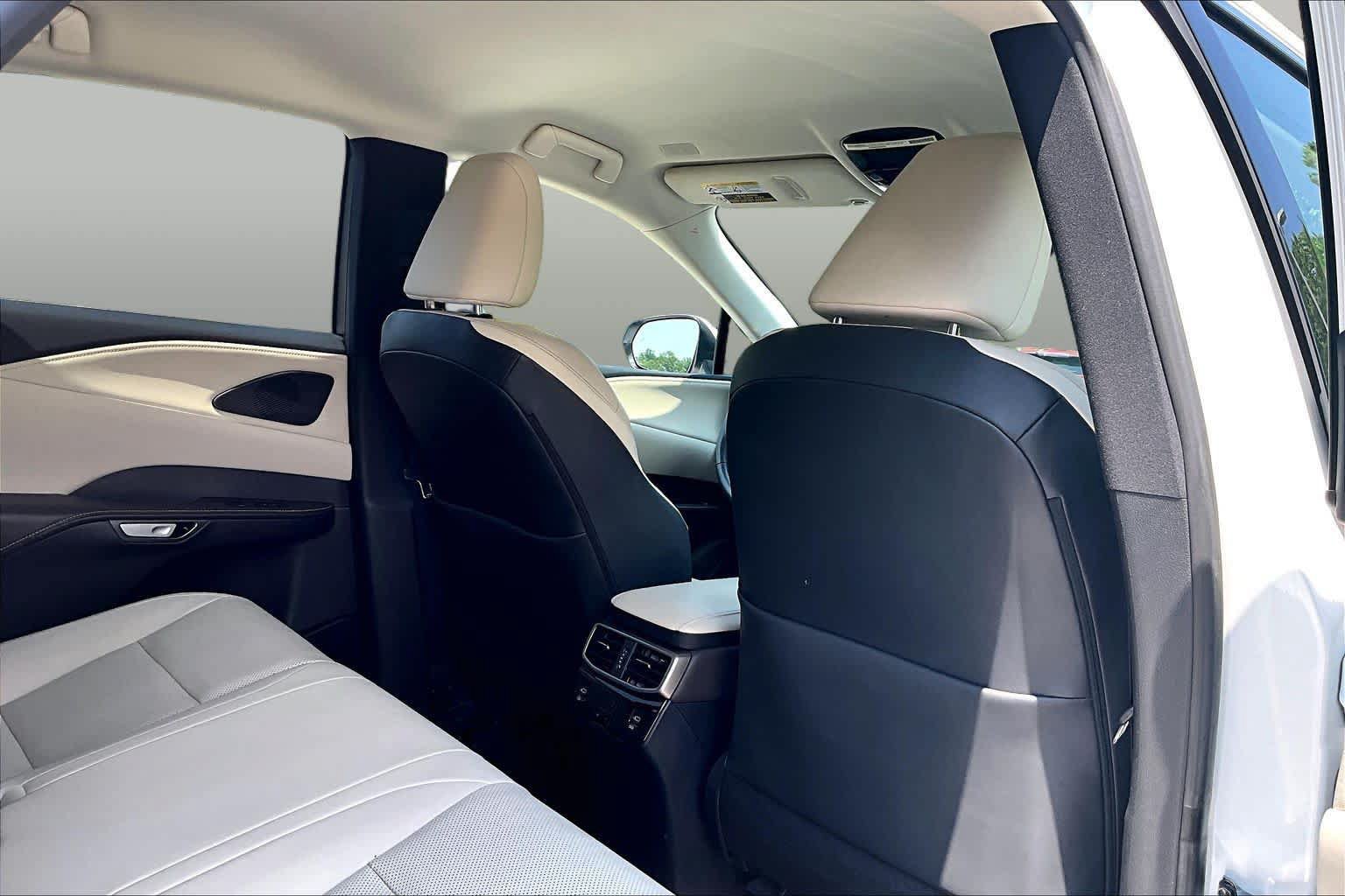 Used 2023 Lexus RX 350 FWD image 20