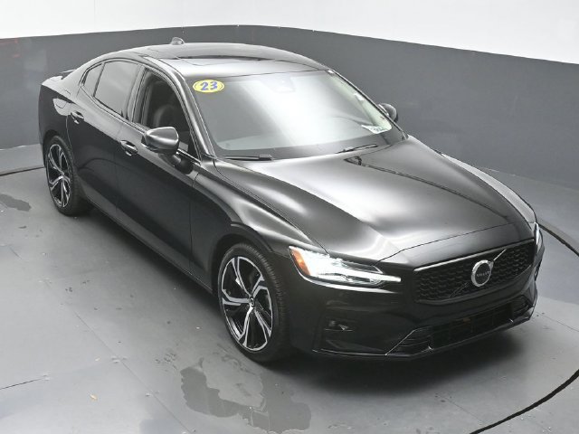 Used 2023 Volvo S60 B5 Plus FWD image 40