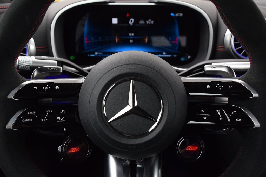 Used 2025 Mercedes-Benz SL 63 AMG S e Performance 4MATIC image 19