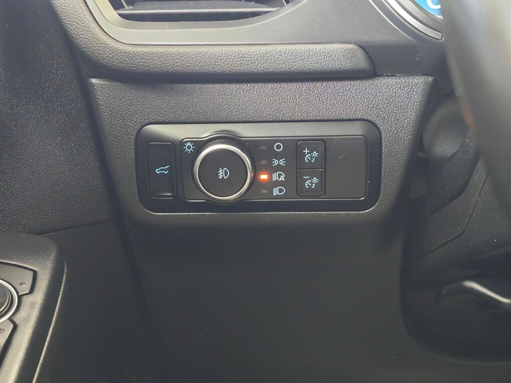 Used 2024 Ford Escape Platinum AWD/4WD image 26