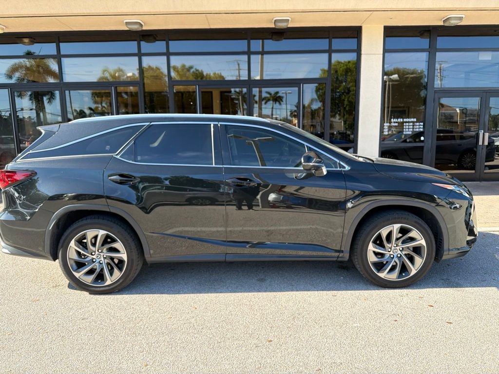 Used 2019 Lexus RX 350L Luxury w/ Cold Area Package (CT) FWD image 5