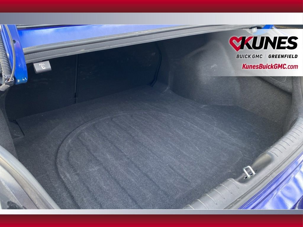 Used 2025 Hyundai Elantra SEL image 40