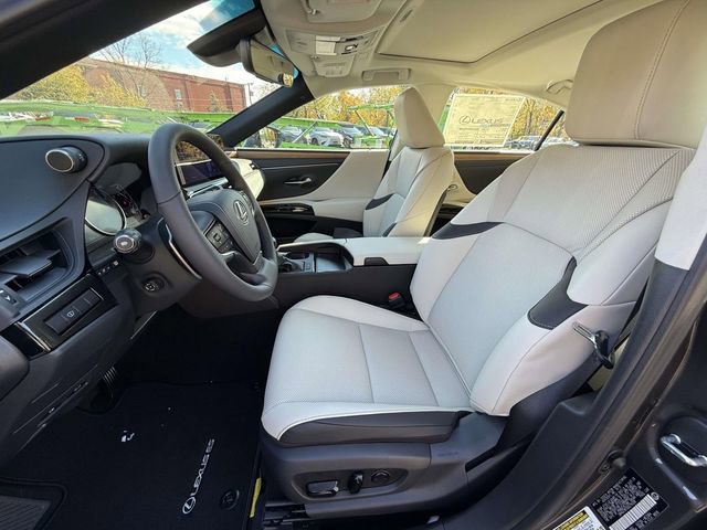 New 2025 Lexus ES 350 350 image 2