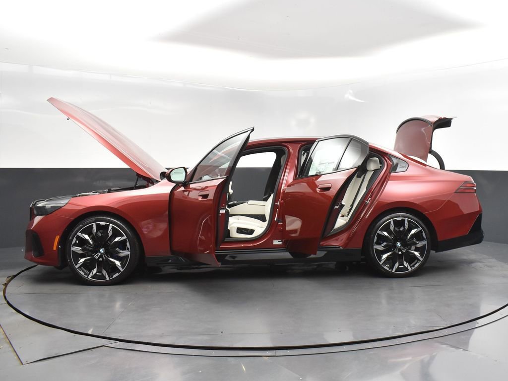Certified 2025 BMW 530i w/ M Sport Package RWD image 45