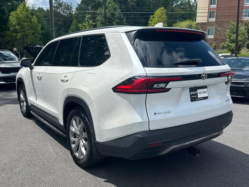Used 2024 Toyota Grand Highlander AWD Hybrid image 5