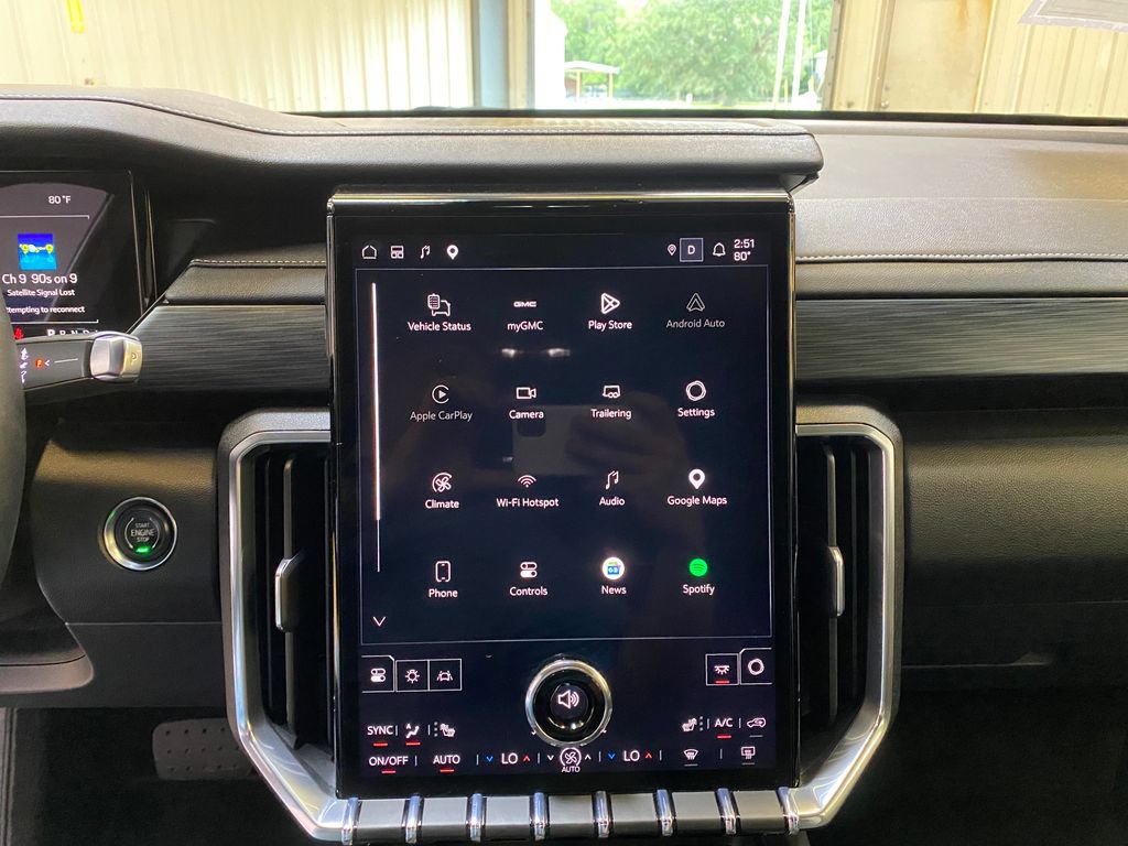 Used 2026 GMC Acadia Elevation w/ Elevation Premium Package AWD/4WD image 40