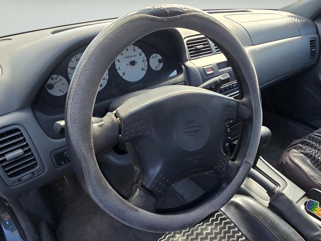 Used 1999 Nissan Maxima image 26