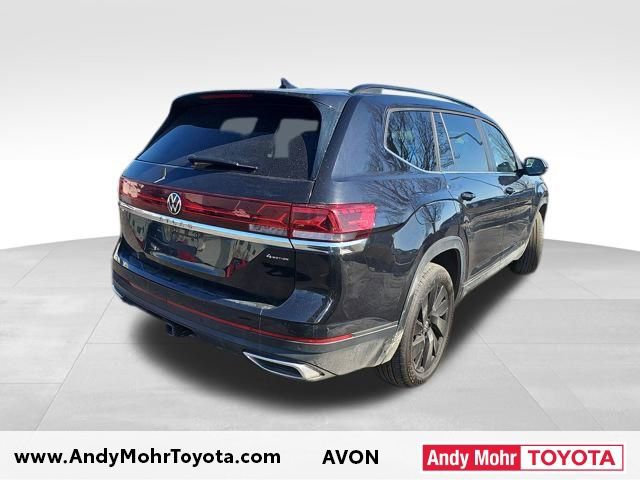 Used 2025 Volkswagen Atlas SE image 6