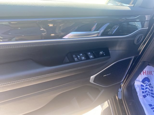 New 2024 Jeep Wagoneer 4WD w/ Convenience Group I image 17