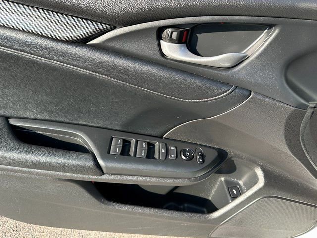 Used 2017 Honda Civic EX-L image 18