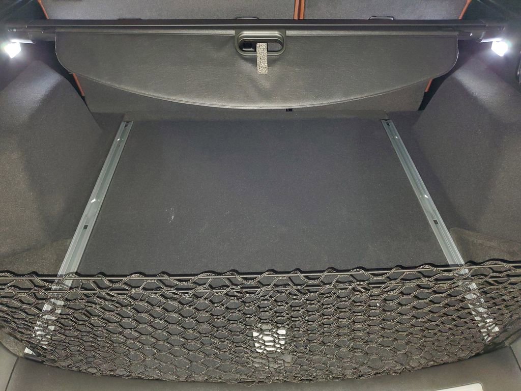 New 2026 Cadillac XT5 Premium Luxury w/ Driver Assist Package FWD image 7