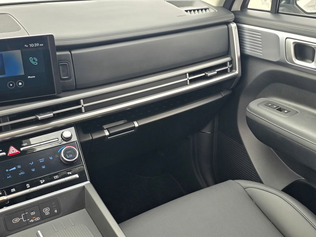 Used 2025 Hyundai Santa Fe XRT image 18