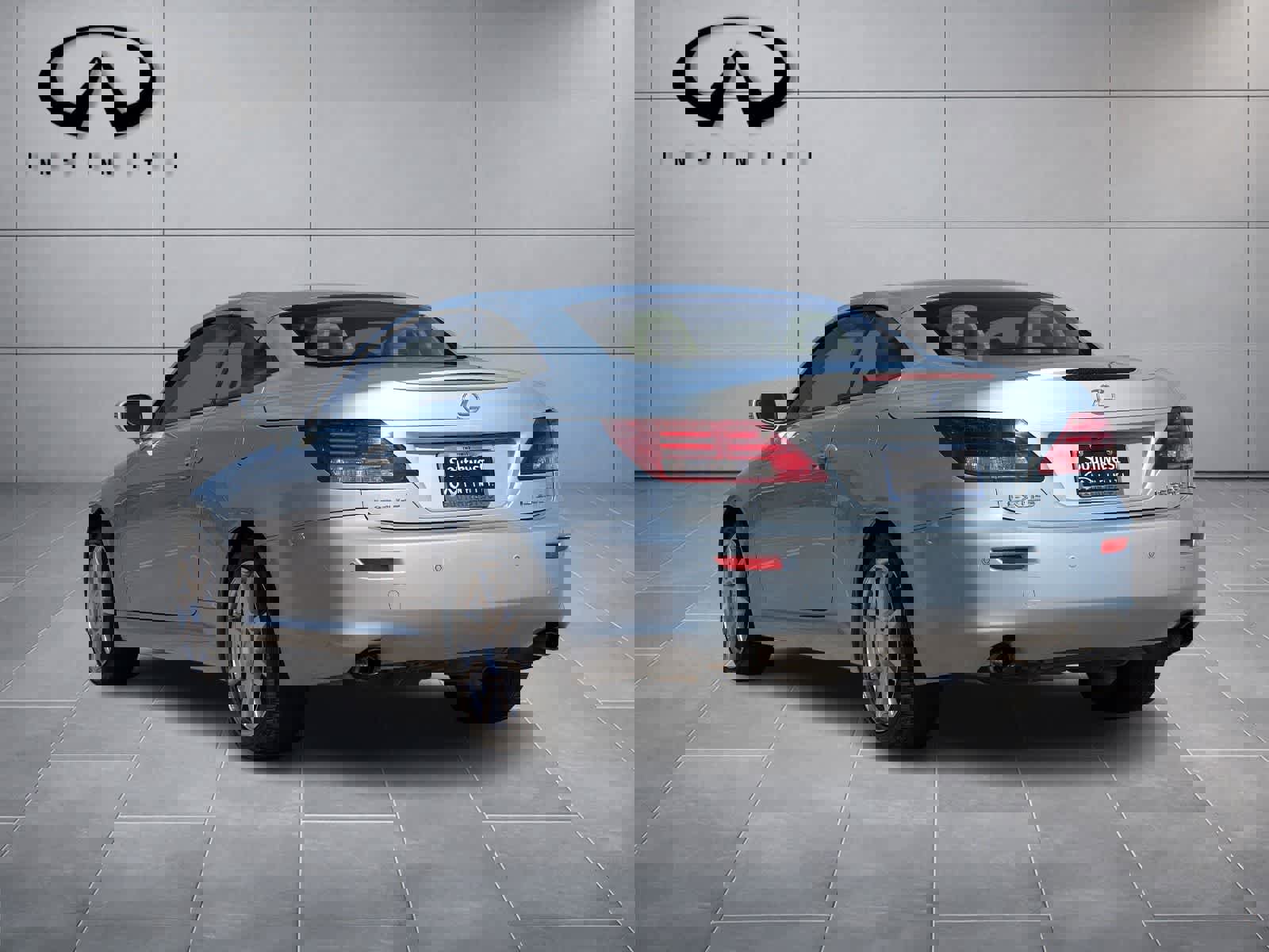 Used 2010 Lexus IS 250C image 5