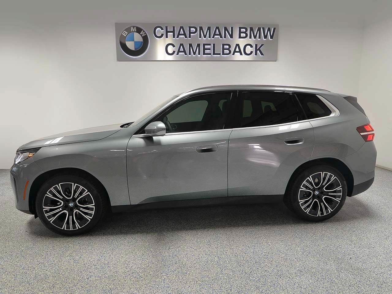 Used 2026 BMW X3 xDrive30 AWD/4WD image 3