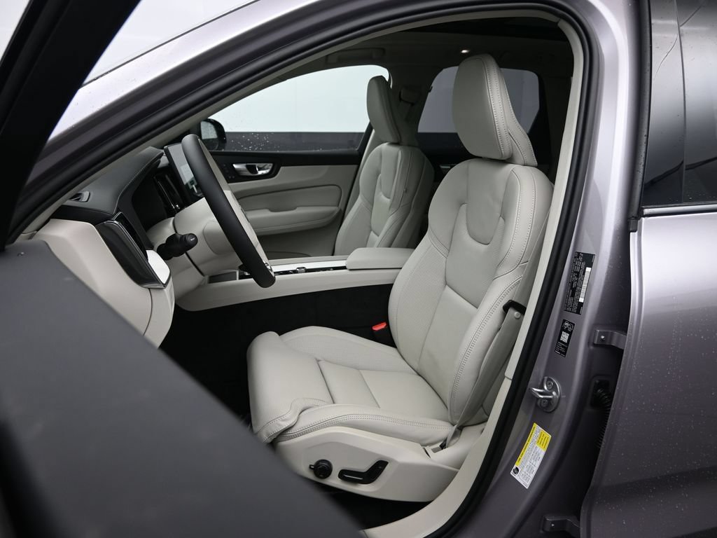 New 2026 Volvo XC60 T8 Ultra w/ Protection Package Premier AWD/4WD image 20
