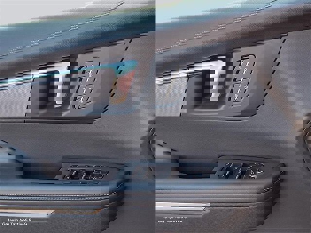 New 2026 Buick Enclave Sport Touring w/ Power Package image 17