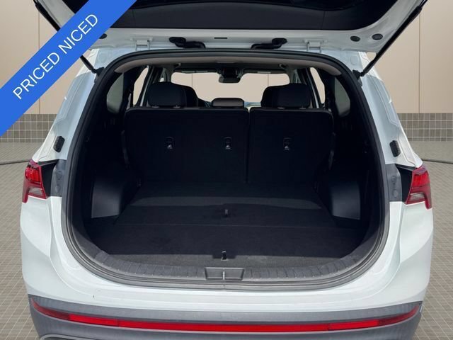 Used 2022 Hyundai Santa Fe SEL AWD/4WD image 16