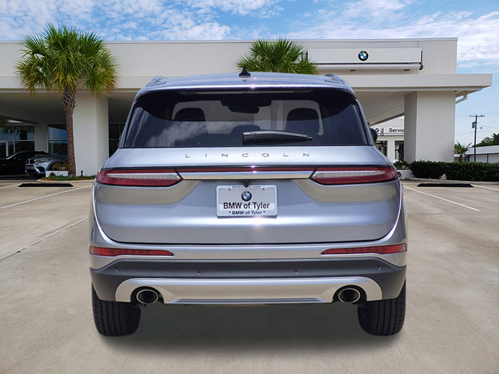 Used 2024 Lincoln Corsair Reserve w/ Equipment Group 201A AWD/4WD image 5