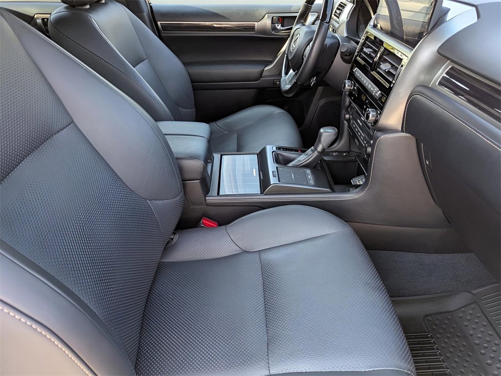 Used 2023 Lexus GX 460 Luxury image 24