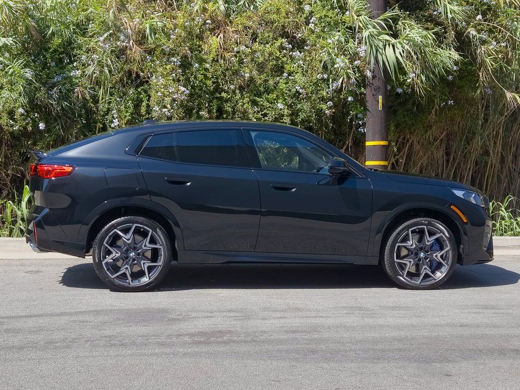 New 2026 BMW X2 M35i w/ Convenience Package image 4