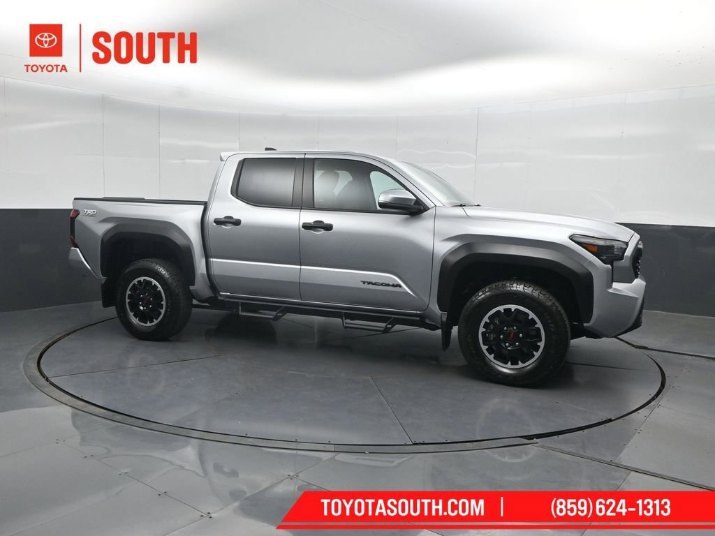 Used 2025 Toyota Tacoma TRD Off-Road w/ TRD Off Road Upgrade Package image 1