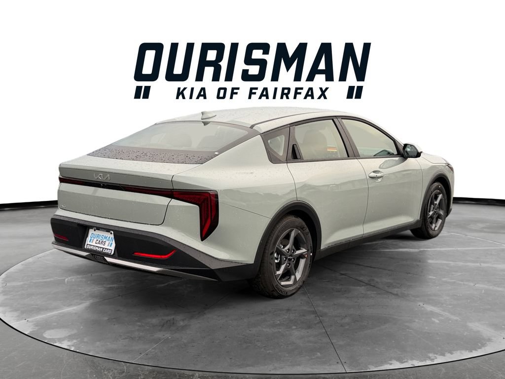 New 2026 Kia K4 FWD image 4