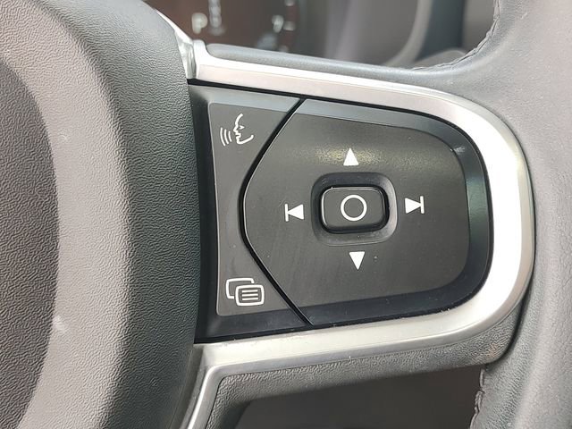 Used 2022 Volvo S60 B5 Momentum w/ Premium Package AWD/4WD image 18