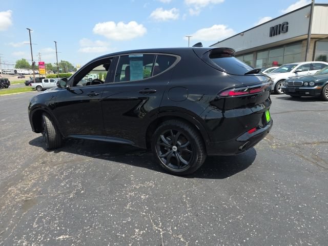 Used 2025 Dodge Hornet R/T w/ R/T Plus Package AWD/4WD image 4