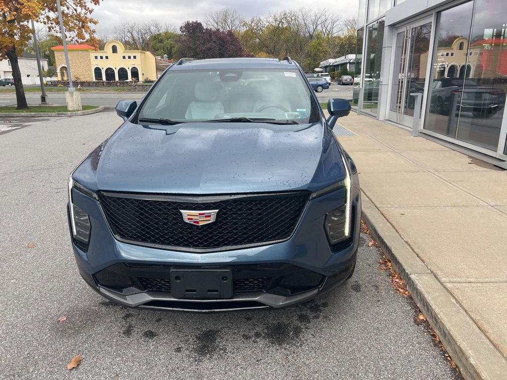 Used 2025 Cadillac XT4 Sport image 47
