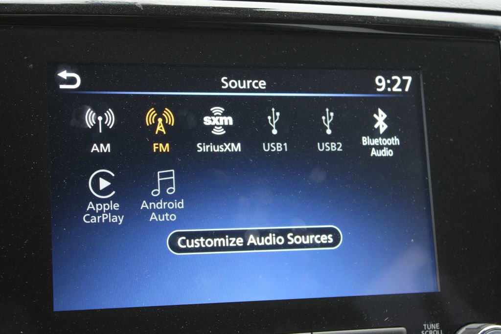 Used 2024 Nissan Frontier SV image 32