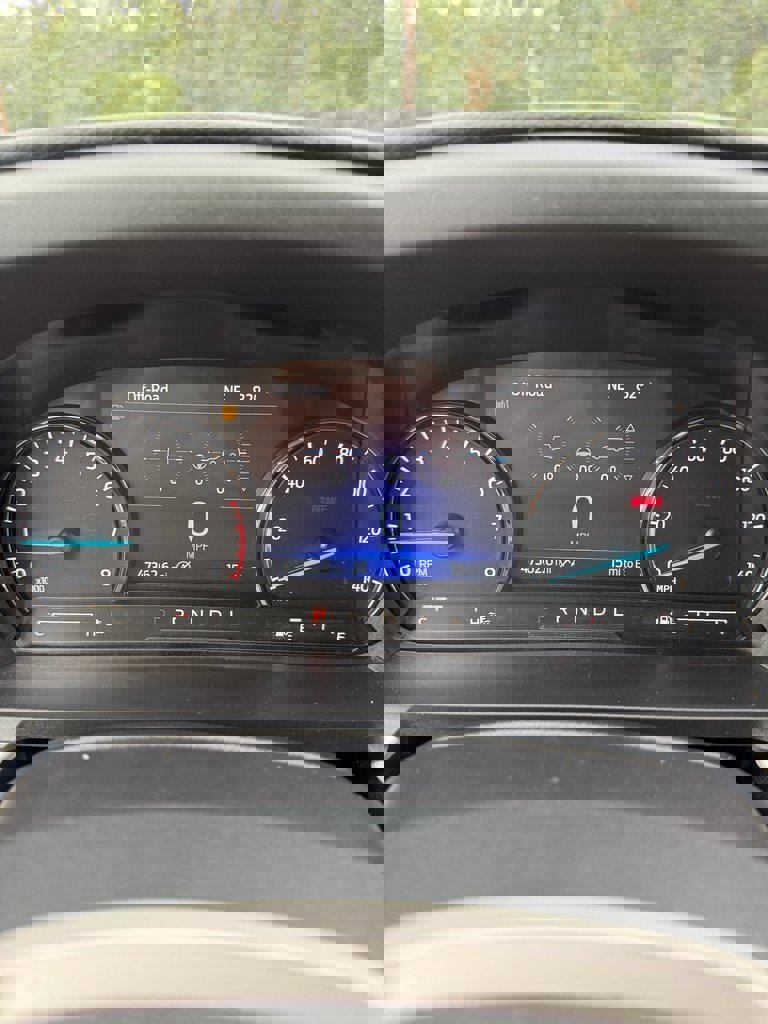 Used 2024 Ford Explorer XLT w/ Equipment Group 202A image 12