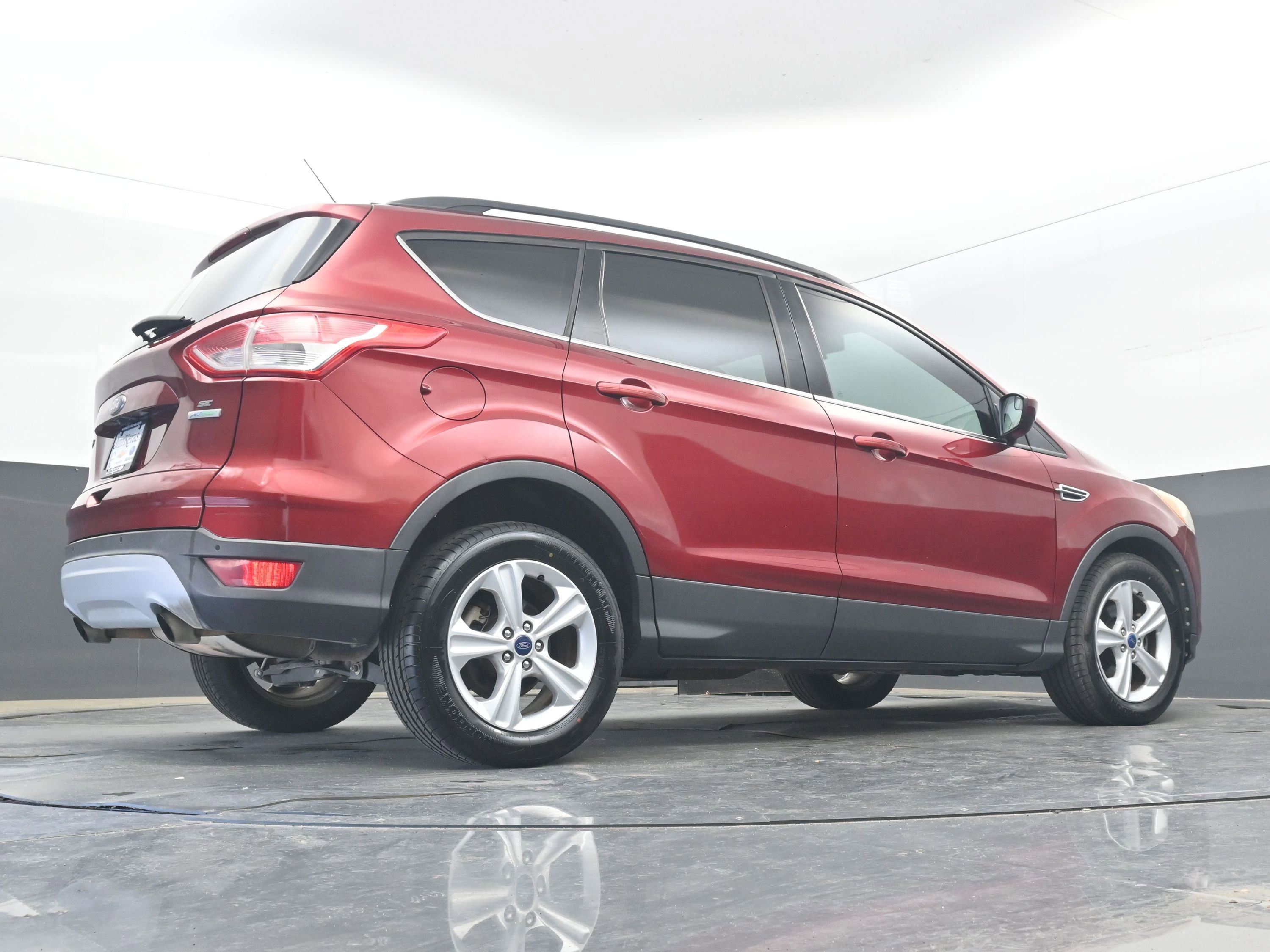 Used 2014 Ford Escape SE w/ Equipment Group 201A FWD image 32